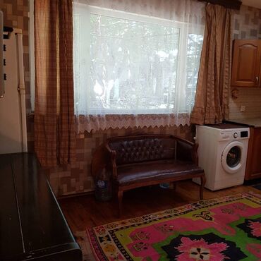 Uzunmüddətli kirayə evlər: 100 kv. m, 2 otaqlı -da lalafo.az — 7 Uzunmüddətli kirayə evlər: 100 kv. m, 2 otaqlı — 7