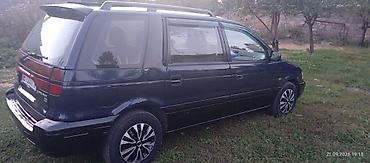 Mitsubishi: Mitsubishi Space Wagon: 1995 г., 2 л, Механика, Бензин, Универсал — 4