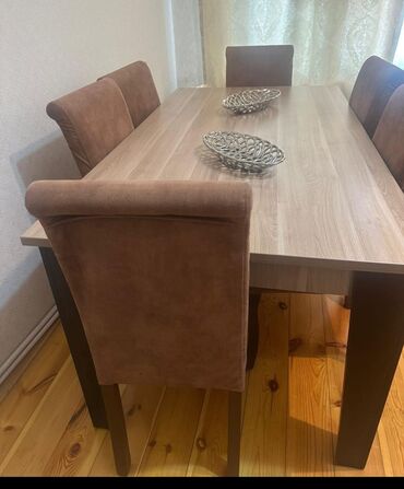 Кастрюли: (Masa desti)yaxwi veziyyetde hec bir prablemi yoxdur ôlcusu 90 sm en