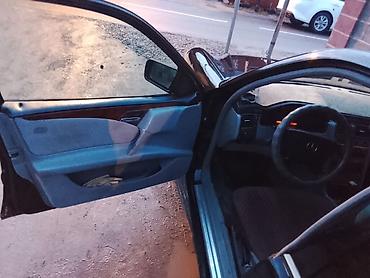 Mercedes-Benz: Mercedes-Benz E-Class: 1999 г., 2.8 л, Механика, Бензин, Седан — 7