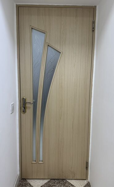 Quru inşaat materialları: İşlənmiş Otaq qapısı Zamok ilə, Ünvandan götürmə