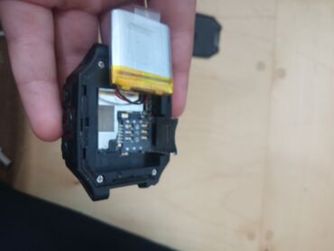 Smart saatlar: Uşaq üçün ağıllı saat – kameralı və fənərli Xüsusiyyətlər: - Rəng — 20