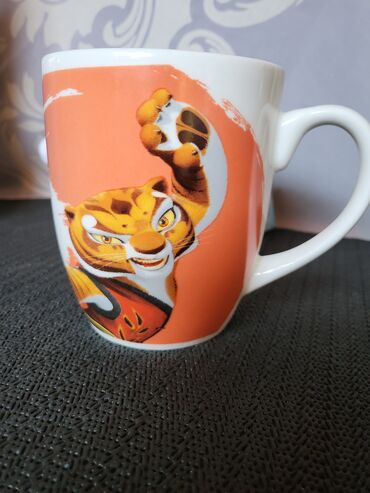 Čaše: Solja nova Heroes porcelanska univerzalna 2017g. Solja sa igrackom na lalafo.rs — 9 Čaše: Solja nova Heroes porcelanska univerzalna 2017g. Solja sa igrackom — 9