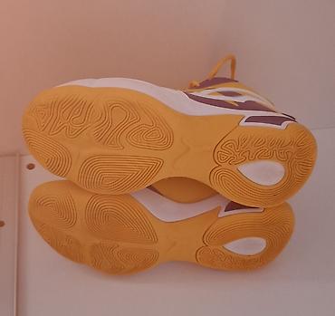 nike patike air force: Puma košarkaške patike – žuto‑ljubičaste, malo nošene. - Model sa — 5