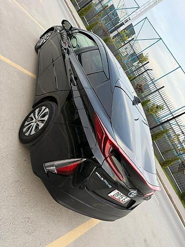 Toyota: Toyota Prius: 2020 г., 1.8 л, Робот, Электромобиль, Хэтчбэк — 10