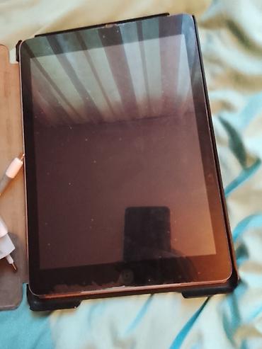 samsung galaxy tab s3: Комплект аудиотехники и аксессуаров В состав набора входят: - — 6