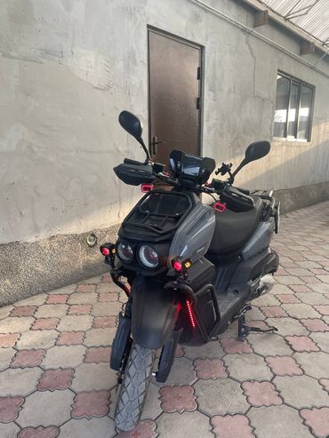 токмок скутер: Скутер Tank, 150 куб. см, Бензин, Б/у