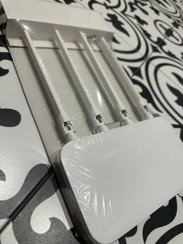 Modemlər və şəbəkə avadanlıqları: HEC ISLENMIIB Xiaomi Mi Router 4A (AC1200 Dual Band) – 1200Mbps — 6