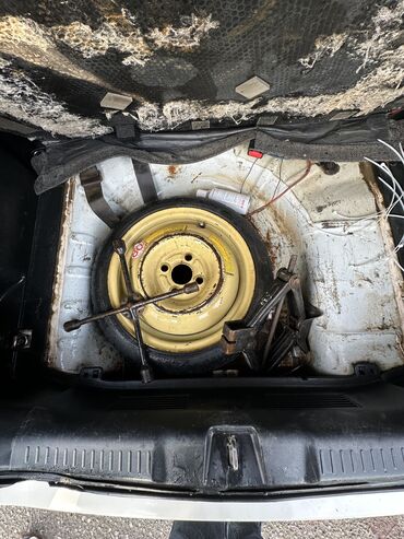 Honda: Honda Fit: 2002 г., 1.5 л, Вариатор, Бензин, Хэтчбэк — 9