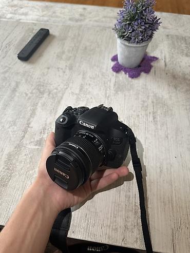 canon 60: Canon EOS 800D DSLR fotoaparat + 18-55mm Canon zoom obyektiv Teze — 1