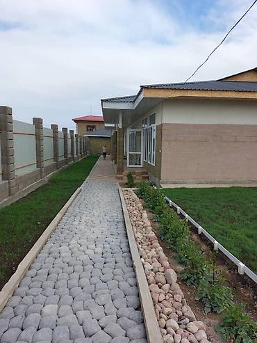 Продажа отелей и хостелов: Срочно продается Котедж на Иссык куле.в селе Чок тал. прям на трассе — 7