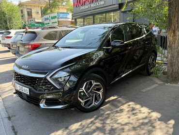срочно в связи с переездом: Kia Sportage: 2023 г., 2 л, Автомат, Дизель, Кроссовер