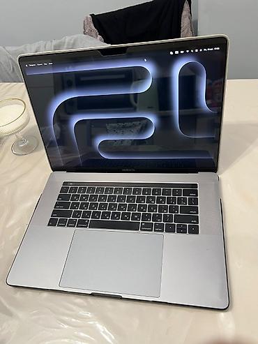 macbook pro 2017 15: Для программирования, Б/у, Intel Core i7, ОЗУ, RAM: 16 ГБ — 1