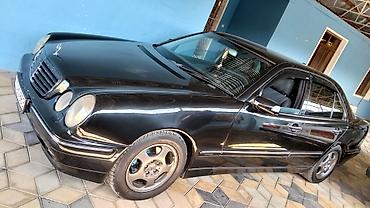 fiat 500 ehtiyat hisseleri: Mercedes-Benz E‑Class (W210) sedan - Gövdə: sedan, qara rəng - Kuzov — 5