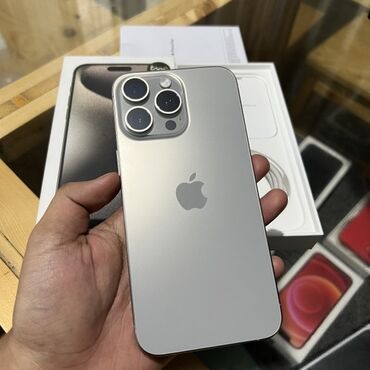 Apple iPhone: IPhone 15 Pro Max, Б/у, 256 ГБ, Natural Titanium, Защитное стекло, Чехол, Кабель, 100 %