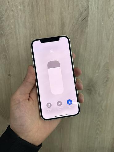 Apple iPhone: IPhone 12, Б/у, 128 ГБ, Белый, Защитное стекло, Чехол, 74 % — 10