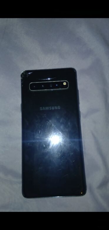 32 дюйм: Samsung Galaxy S10 5G, Колдонулган, 256 ГБ, түсү - Күмүш, 1 SIM