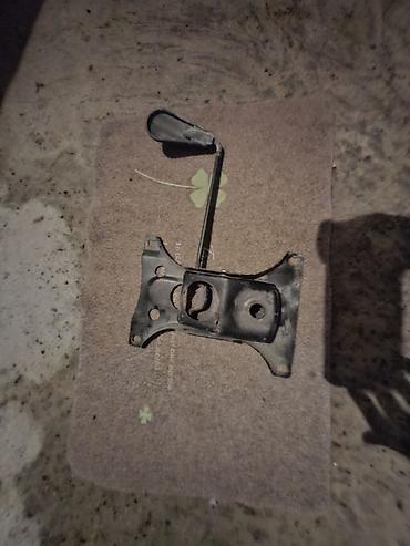 bezek sekilleri: Fırlanan kreslo üçqn kroşteyn - Material: qalın metal (preslənmiş — 4