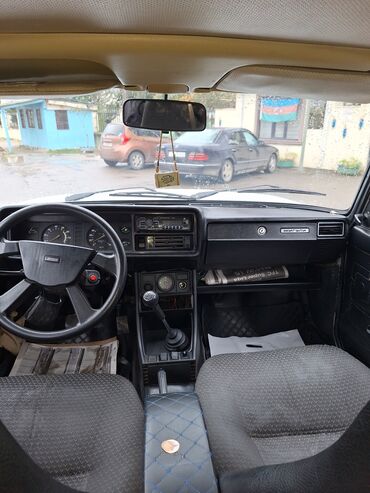 VAZ (LADA): VAZ (LADA) 2107: 1.6 l | 2004 il 326987 km Sedan — 7