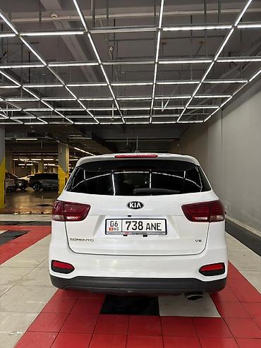 Продажа авто: Kia Sorento: 2019 г., Автомат, Бензин, Кроссовер — 4