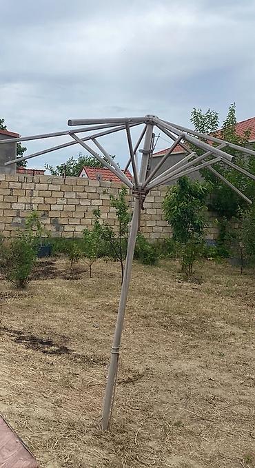 Сушилки: Günəşdən qorunmaq üçün bağ çətiri karkası satılır ☀️🏡 — 1