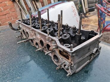 Auto delovi: Glava motor Lada 2121,21213 Niva br.4. Polovna, ocuvana. Skinuta sa — 5