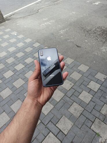 islenmis iphone 7: IPhone X, 64 GB, Qara