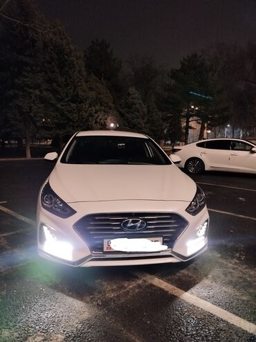 Hyundai: Hyundai Sonata: 2017 г., 2 л, Automatic, Gas communications, Sedan