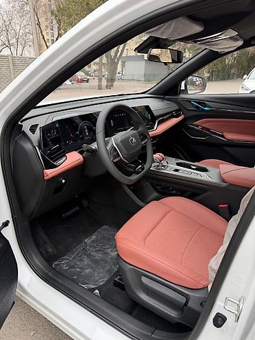 рассрочка changan: Changan X5 Plus: 2025 г., 1.5 л, Автомат, Бензин, Седан — 3