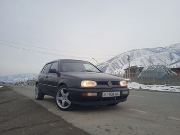 спортивный автомобиль: Volkswagen Golf: 1993 г., 1.8 л, Механика, Бензин, Хэтчбэк