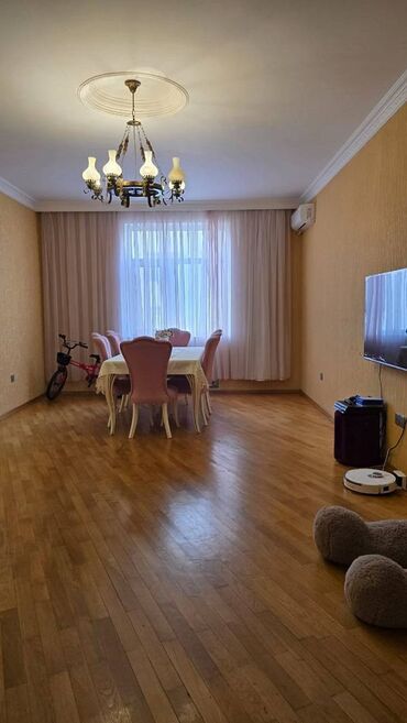Tavalar: Əhmədli, 3 otaqlı, Yeni tikili, m. Həzi Aslanov, 94 kv. m