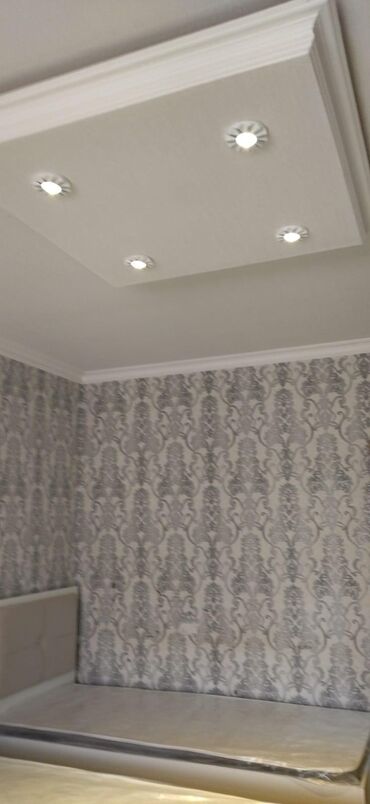 Dolablar: Açılan, 3 qapılı Düz dolab, Şifonyer — 6