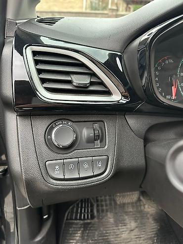Chevrolet: Chevrolet Spark: 2019 г., 1 л, Вариатор, Бензин, Хэтчбэк — 9