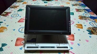 DVD i Blu-ray plejeri: DVD player 9 incha Ispravan — 2