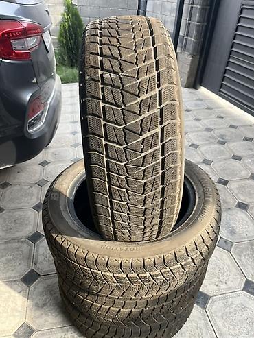 купить зимнюю резину 19 радиус: Зимние нешипованные шины 235/55 R19 101T (M+S) - Комплект из 4 штук — 3