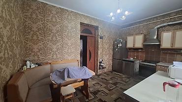 Үйлөрдү сатуу: 5 бөлмө, 108 м², 4 соток, Бишкек, Тоголок Молдо / Щербаков көч. Менчик ээси — 6