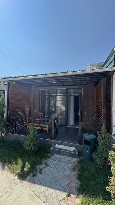 продаю дом с мебелью рабочий городок: Таунхаус, Радуга Вест ЦО Радуга West, Кош-Кол, Детская площадка, Парковка, стоянка, Охраняемая территория