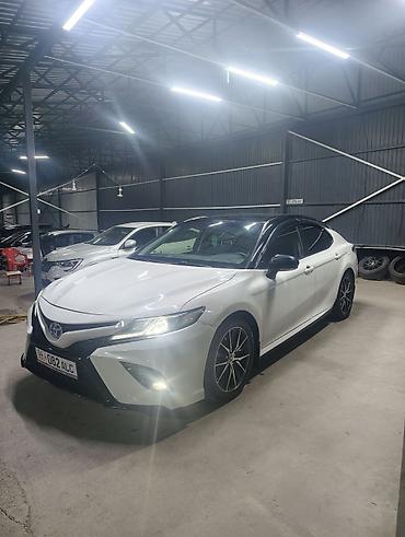 Продажа авто: Toyota Camry: 2018 г., 2.5 л, Автомат, Гибрид, Седан — 7