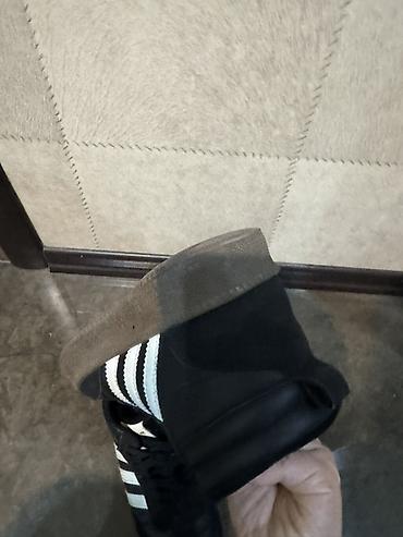 Krasofkalar və idman ayaqqabıları: İçi mexli Qara rəngli Adidas kişi/kadın idman ayaqqabısı – yüksəkboğaz — 8