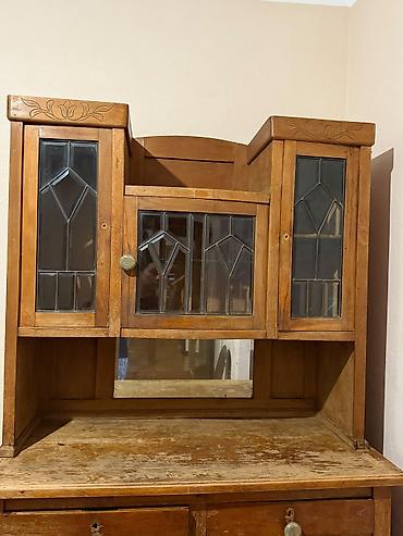 qedimi bufet: Antik taxta vitrın-büfe - Material: massiv ağac - Üslub — 2