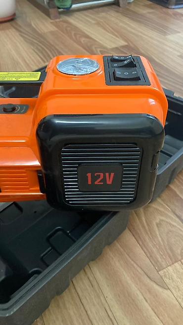 электро домкрат: Электрический домкрат 12V с компрессором и фонарем в кейсе Комплект — 6