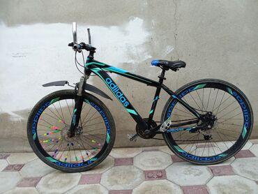 velosiped icare: İşlənmiş Dağ velosipedi Adidas, 29", sürətlərin sayı: 7, Ünvandan götürmə
