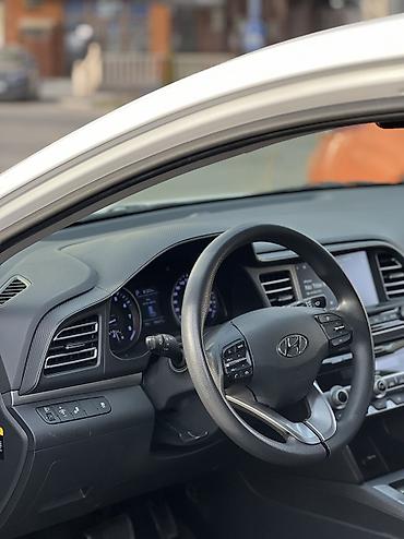 Hyundai: Hyundai Avante: 2019 г., 1.6 л, Автомат, Бензин, Седан — 7