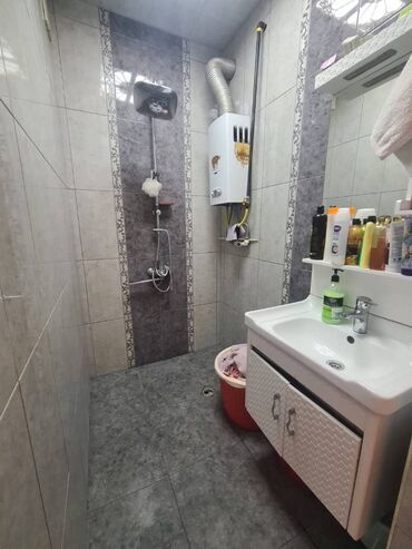 Köhnə tikili: Bakı, m. Həzi Aslanov, 3 otaqlı, Köhnə tikili, m. Həzi Aslanov, 82 kv. m — 18