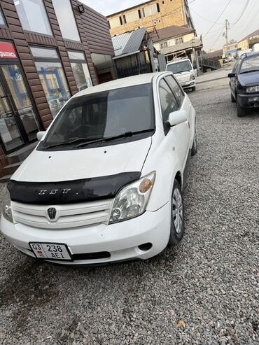 шины шипованные бу: Toyota ist: 2003 г., 1.5 л, Автомат, Бензин, Хетчбек