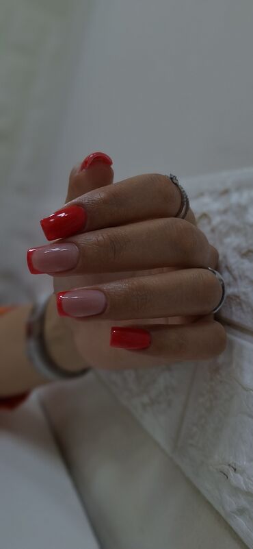 Vitaminlər və BAƏ: Dırnaq üçün gel lak