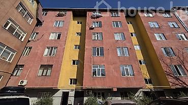 2 комнаты, 52 м², Достук мкр Индивидуалка, 2 этаж, Свежий ремонт