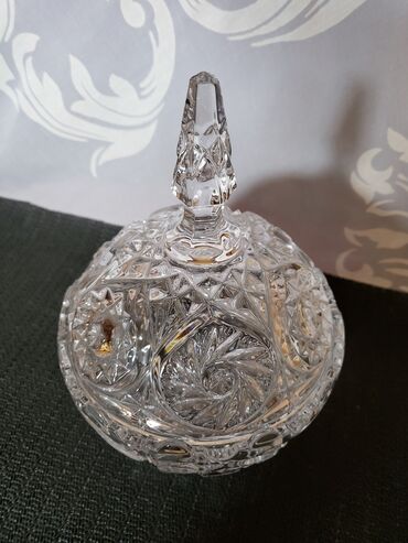 Kuhinjski setovi: Bombonijera nova kristal Zajecar 70te. Nova bombonijera,sve na njoj — 6