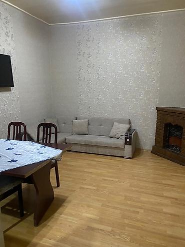 əmircanda bina evi: Bakı, 3 otaqlı, Köhnə tikili, m. İçərişəhər, 50 kv. m — 3