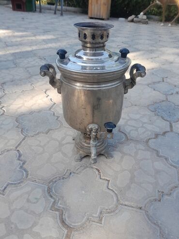 TV və video: Klassik samovar çay hazırlamaq üçün nəzərdə tutulmuşdur. Bu modeldə